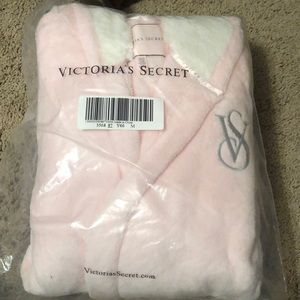 Victoria’s Secret cozy long hooded robe